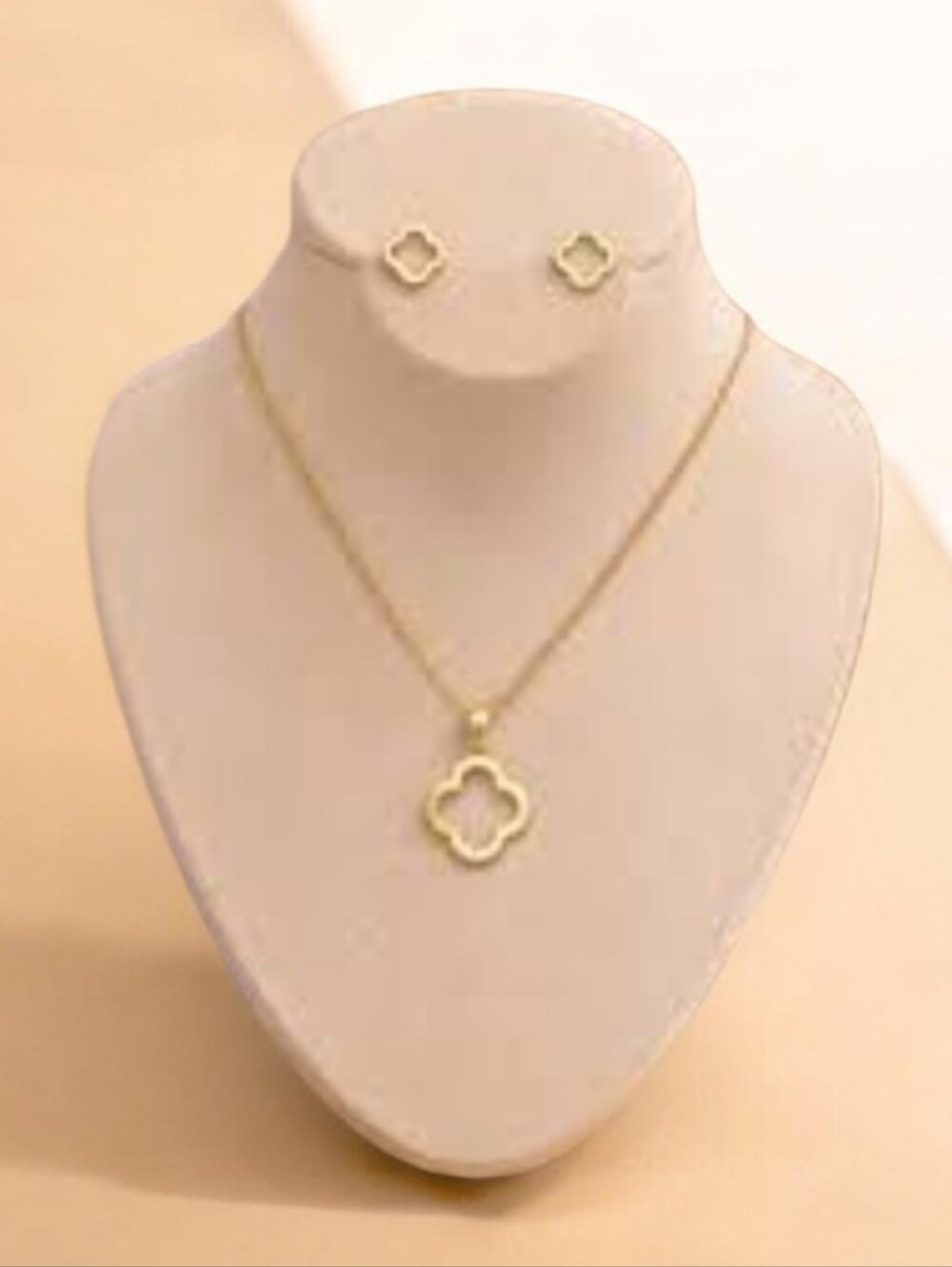 Gold Clover Pendant Necklace and Stud Earring Set